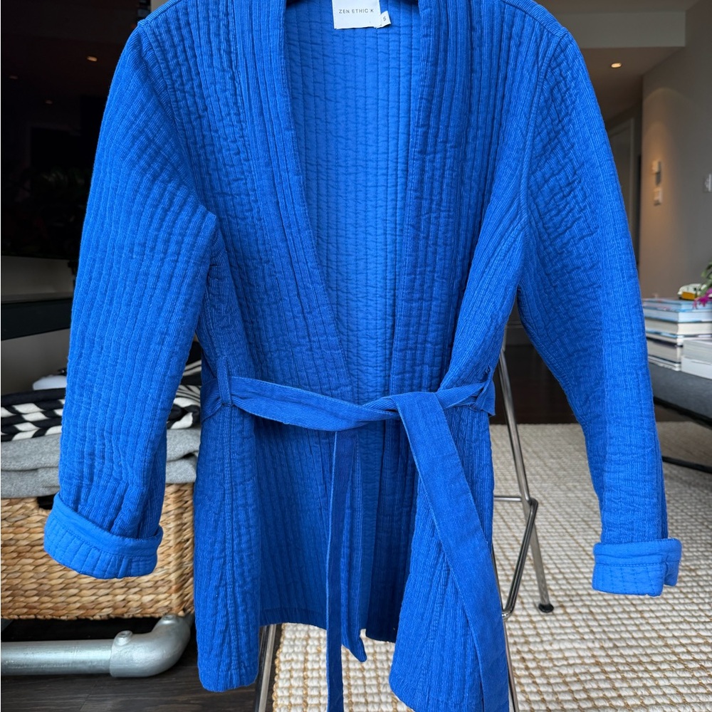 Zen Ethic Quilted Jacket in Bright Cobalt Blue - 100% Cotton - M